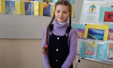 Учениця з Таврійська допомагає ЗСУ