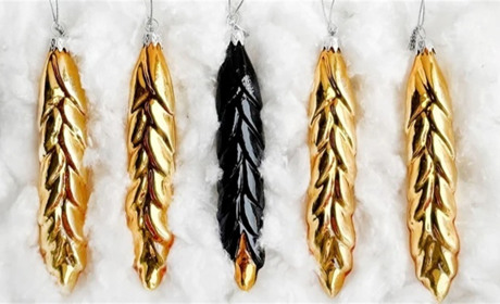 Bevza зняла з продажу колекцію ялинкових прикрас «5 колосків»: спрацював соціальний тиск