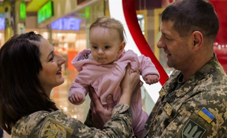 Вагітні та в декреті: деяких жінок-військовослужбовців звільнять від мобілізації