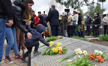 День визволення під час війни: у Біляївській громаді згадали усіх героїв-захисників