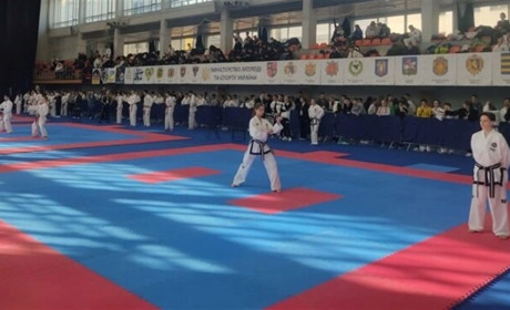 Таеквондистка зі Звягеля Катерина Лукашева стала чемпіонкою України серед юніорів
