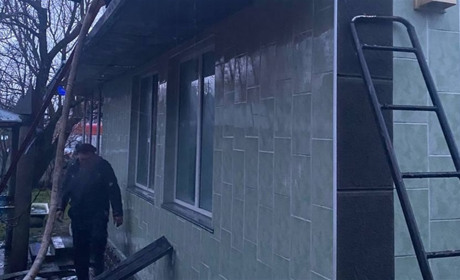 На Переяславщині пожежники врятували будинок пенсіонера