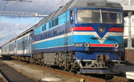 С ЧП в электричке справилась локомотивная бригада