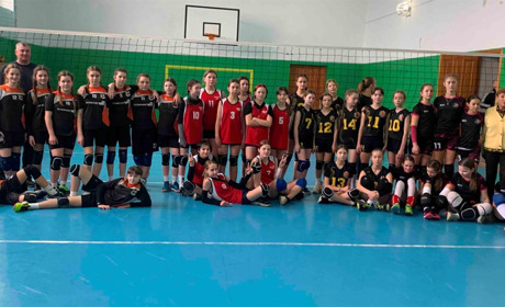 Завершився перший тур чемпіонату області з волейболу: старокостянтинівці у переможцях!