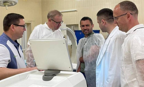 Обладнання вартістю понад 4 мільйони: у Трускавецькій лікарні з’явився Гольмієвий лазер
