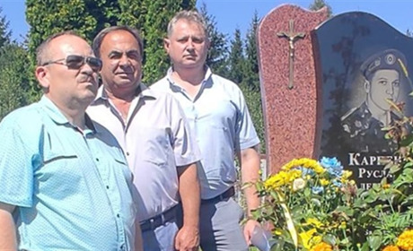 У Кременці вшанували пам’ять учасника російсько-української війни Руслана Карпця