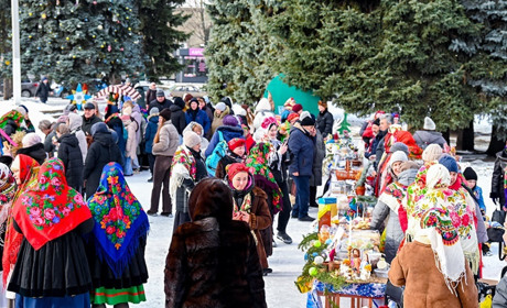 Різдвяна коляда для захисників: благодійні святкові ярмарок та концерт в Кагарлику