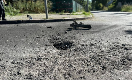 Окупанти зранку атакували Херсон: загинув чоловік, є поранені
