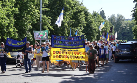 У Південноукраїнську відбулася Хода надії і пам’яті: учасники пройшлися від початку до кінця міста