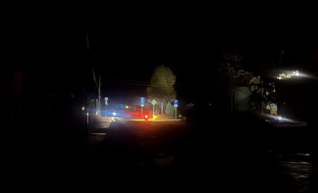 Темрява та небезпека: жителі Клесова скаржаться на відсутність вуличного освітлення