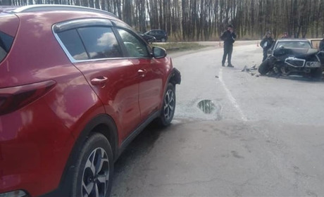 У ДТП травмувалася 56-річна нетішинка: аварію спричинив водій Мерседеса напідпитку