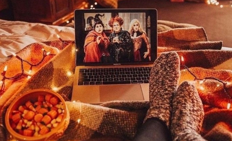 Подивіться підбірку фільмів та серіалів до Хелловіну 