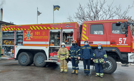 Петропавлівські рятувальники отримали сучасний пожежний автомобіль