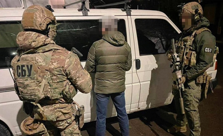 СБУ затримала російського диверсанта, який входив до російського окупаційного угруповання «Херсон»