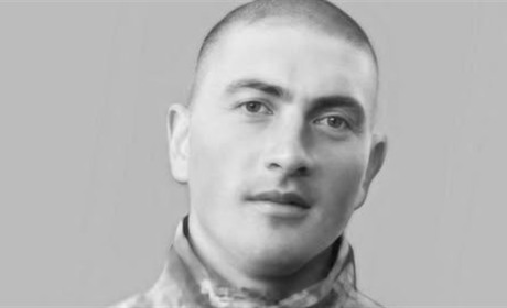 На щиті повертається додому Анатолій Саврак з села Новогригорівка Перша