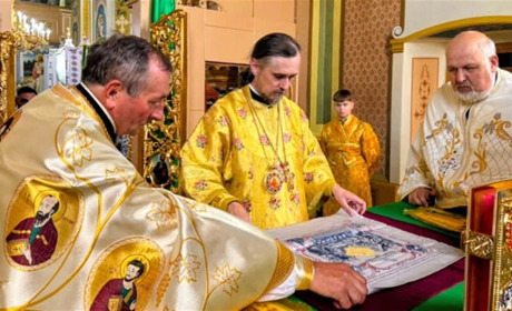 «І я іду до свого храму, бо так навчили тато й мама»: велична духовна подія в селі Давидківці