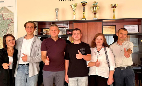 У Сарненському районі відзначили двох однокласників-двістібальників