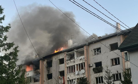 Внаслідок російського ракетного обстрілу, на Львівщині пошкоджені будинки та дитячий садок