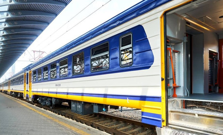 Між Києвом, Фастовом та Білою Церквою запустили модернізовану електричку