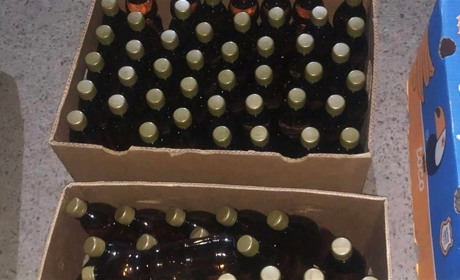 У жителя Сарненського району на блокпосту вилучили 90 пляшок нелегального спирту