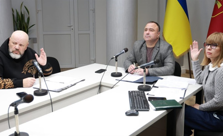 У Хмельницькому обговорили підтримку ветеранів і родин полеглих захисників