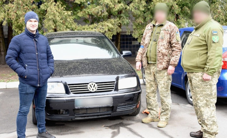 Переяславський університет придбав автомобіль Volkswagen Bora для ЗСУ
