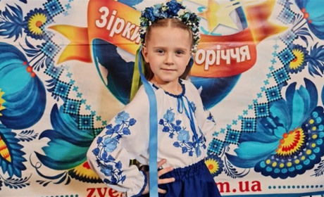 Надійка Гаркуша з Петропавлівки стала лауреаткою на вокальному конкурсі «Весняна феєрія» (ВІДЕО)