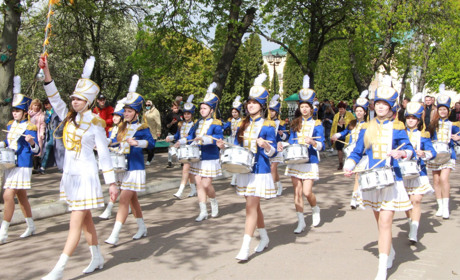 День міста: святково та з гарним настроєм. Фото