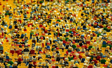 Як обрати правильний набір LEGO для дитини за віком та інтересами