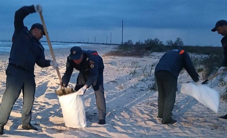 Поруч з Мелітополем окупанти зафіксували викиди мазуту