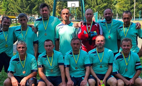Ветерани глухівського «Спартака» зіграли в турнірі, присвяченому ювілею воїна-футболіста