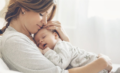 "Захисти мене": які щеплення треба зробити найближчому оточенню немовляти