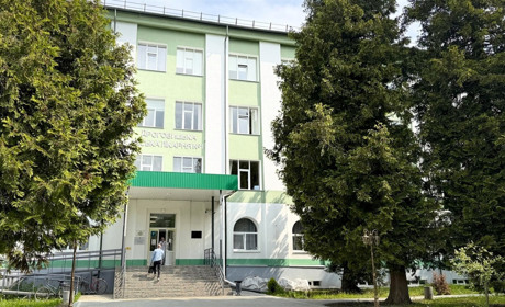 Жінка з Борислава безкоштовно замінила суглоби у лікарні Дрогобича: як податися на ендопротезування