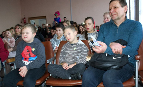 У Переяславі провели фестиваль "Повір у себе" для дітей з особливими освітніми потребами ФОТО