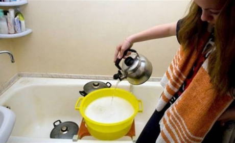 На відрізках чотирьох вулиць Біляївки три дні не буде води: Інфокс ремонтуватиме центральний водогін