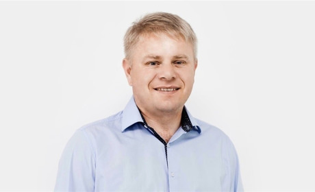 Другим депутатом з Володимиреччини у Верховній Раді України став Віктор М’ялик