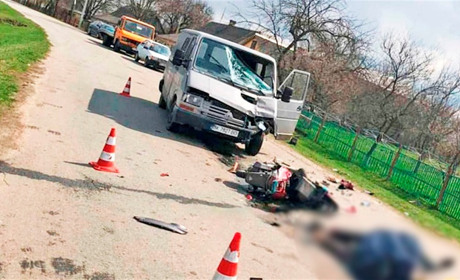 У селі Іванчі в аварії загинув скутерист