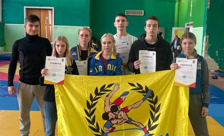 На Чемпіонаті області з вільної боротьби п'ятеро барських спортсменів вибороли призові місця