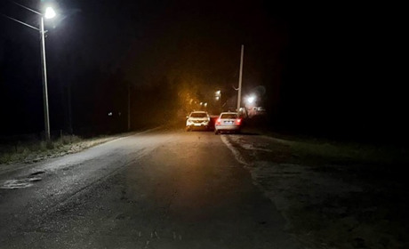 У Сарненському районі підліток на мопеді збив дівчину: обоє постраждали