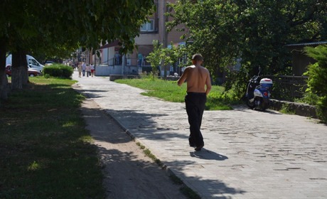 І знову «Тайсон»: чому хворий чоловік вкотре  розгулює Золотоношею? 