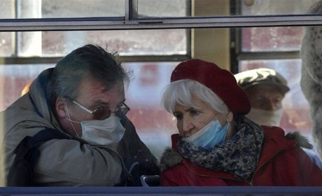 244 хворих, 6 померло