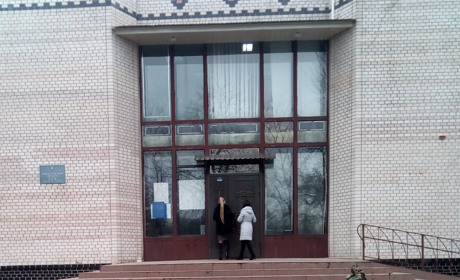 Суддям не дають конвертів