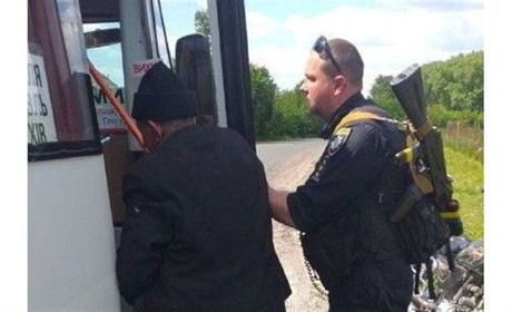 Поліцейські допомогли дідусю з Буринщини дістатися додому з Ворожбянської громади