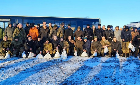 Україна повернула 50 захисників, у розвідці дали прогноз щодо масованих атак: хроніка 8 січня