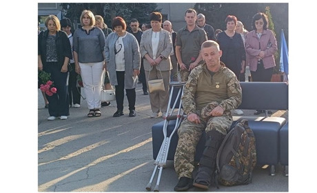 До Дня захисників в Захарівці долучилися до національної хвилини мовчання і привітали своїх воїнів