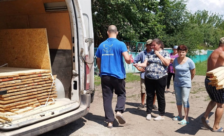 Волонтери "Проліски" допомагають прифронтовом громадам Купʼянщини