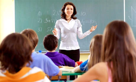 Учителям підвищать зарплату за рахунок скорочення штатів