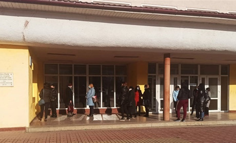 Педагогів після відпрацьованого робочого тижня тестують… на Covid-19