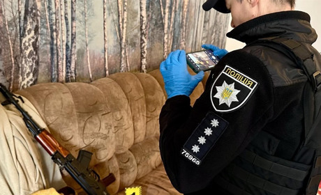 Постріли замість родинного застілля: на Первомайщині чоловік отримав вирок за вбивство племінника