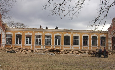  В Іванові ремонтують ще один корпус школи